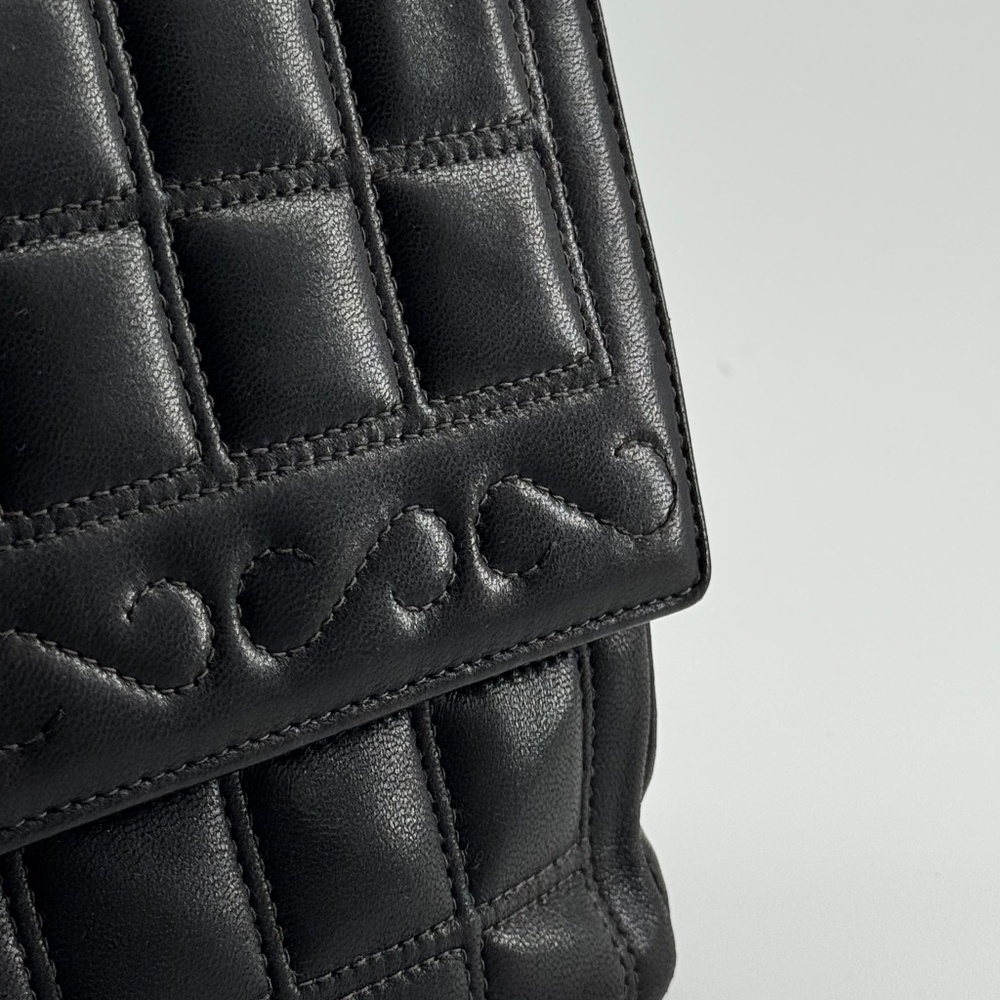 Chanel 2.55 - Picture 7 of 16